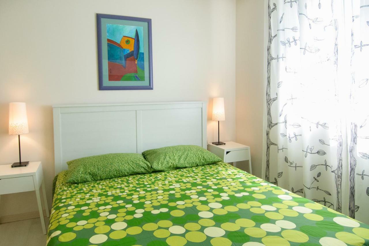 Studio And Apartment Nadia With Garden Пореч Екстериор снимка